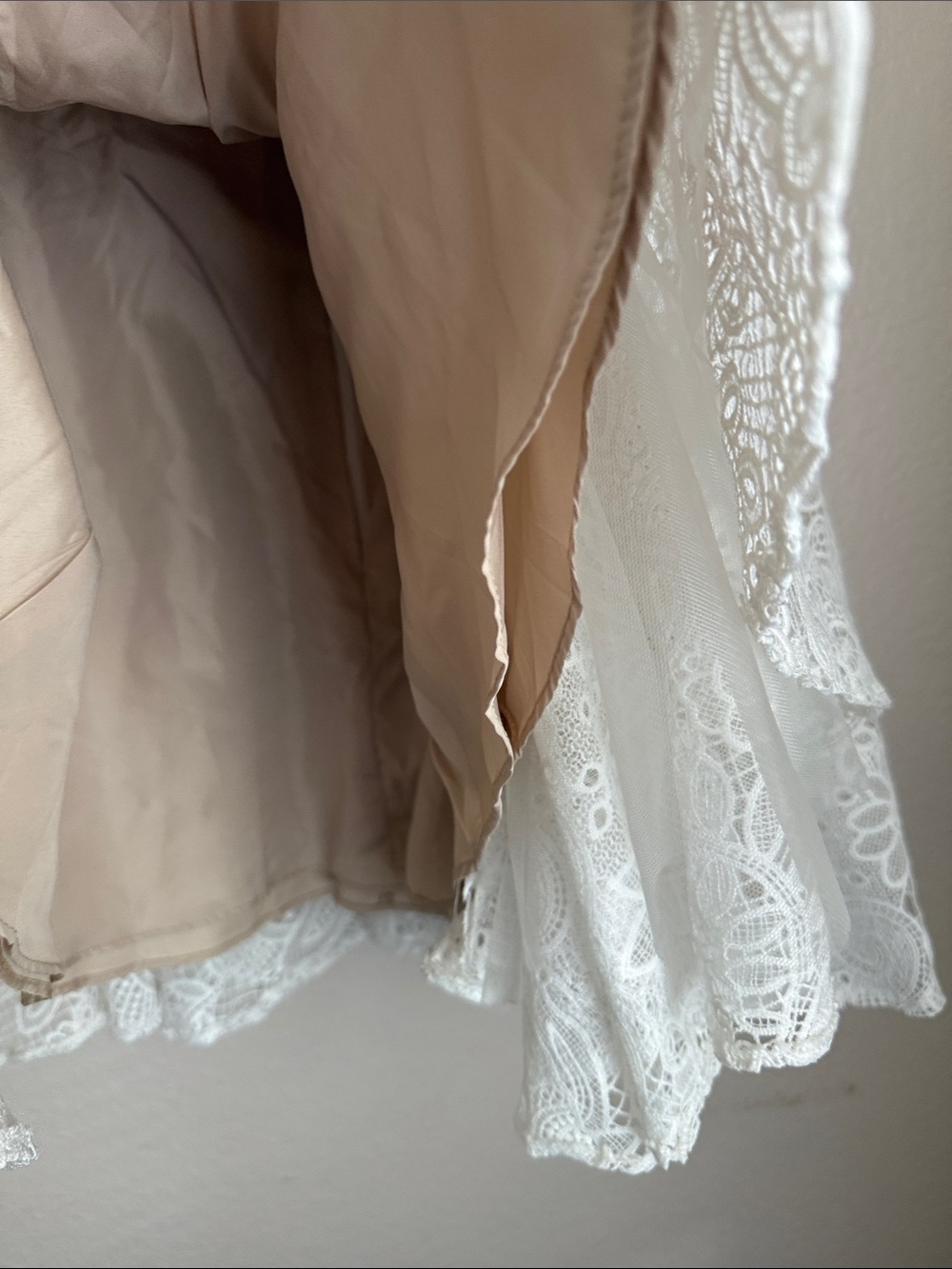 Azazie atelier luxe line White Strapless Lace Sweetheart Mini Dress 12 - Picture 5 of 13